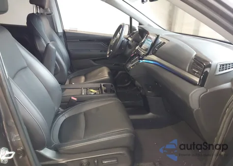 2023 Honda Odyssey Touring z USA, uszkodzony, nr VIN 5FNRL6H82PB043519